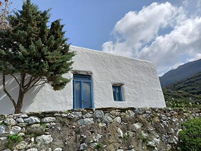 Picture of the front of Carolina's House in Stroumbo, Amorgos